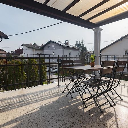 Vila Klara Apartments Ljubljana Exteriör bild